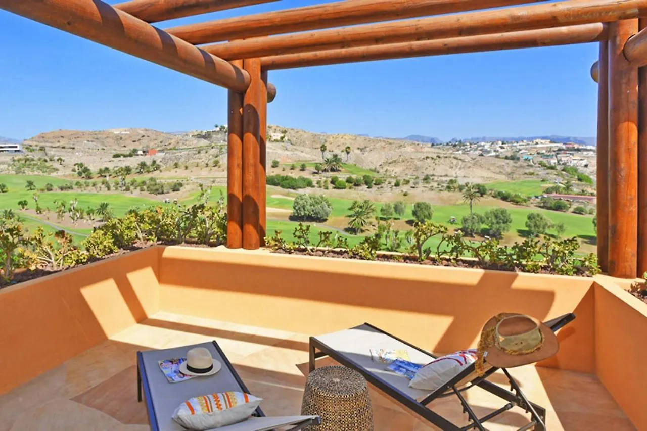 בית נופש מספאלומס Salobre Villa Moringa